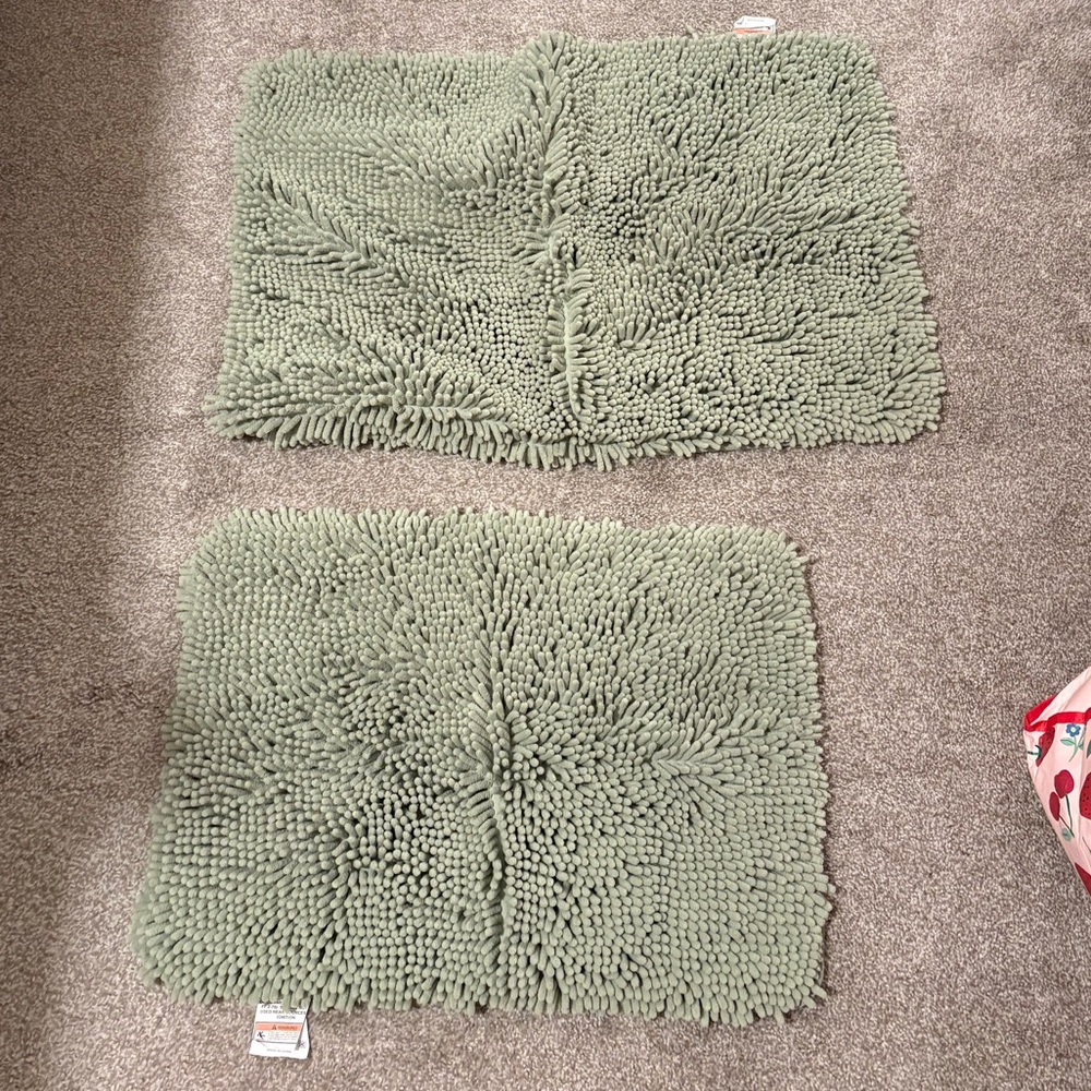 Green Bath Mats